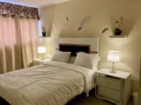 Beautiful apartment with 3 bedrooms in San Cristobal Hotels in 