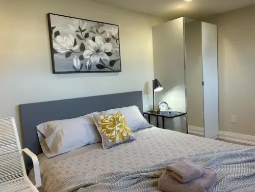 Newly Renovated LakeView Retreat