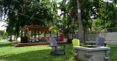 Beach house w/private pool, unit BLUE, full A/C, WiFi, kayaks Hotels near La Playuela, Cabo Rojo, Puerto Rico