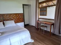 Villa Kahaia: Tahiti by the sea. Hotels in 