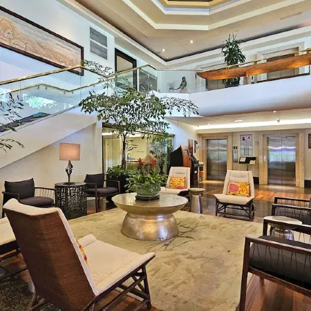 Luana Waikiki Hotel & Suites 119-Modern Waikiki Studio,2 Beds,AC,WiFi,Pool & Gym