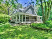 Huge Family Home w/ Pool - 13 Mi to Lake Michigan! Hotels in LaPorte County