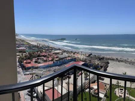 Beachfront Penthouse in downtown Rosarito Beach