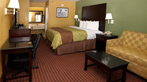 Executive Inn Opp