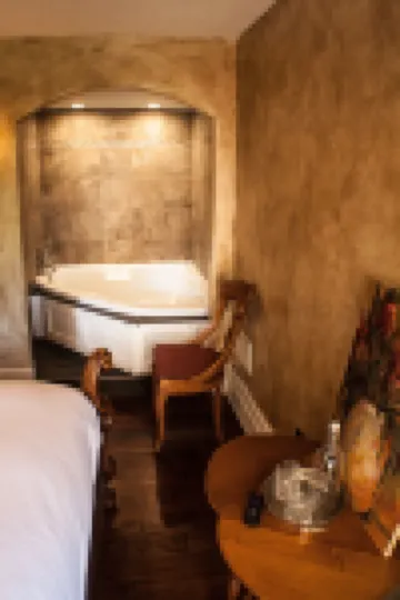 Judson Heath Colonial Inn