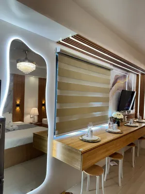 Relax in Pasay City's Best Kept Secret - Spacious Condo with Garden View - Bathtub