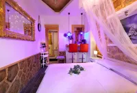 Quiet Alley Studio 1 by Frangki