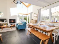 Jonwyns Hotels in Camelford