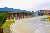Texan Inn - parking