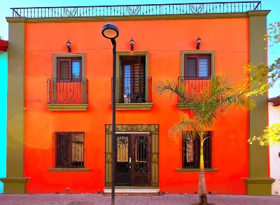 Casa del Arbol Hotels in 