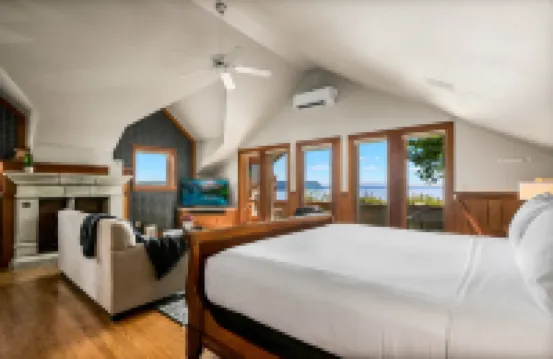 Saratoga Inn Hotel a 