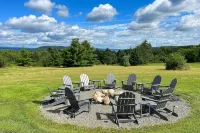Spacious Hammondsport Home on 6 Acres w/ Lake View - Boutique