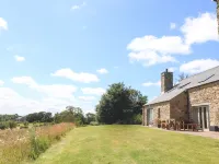 Cottam Cottage Farm Hotel dekat Bowland Wild Boar Park