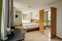 Bienenberg - Das Genusshotel im Grünen - Liestal 프레테른 호텔