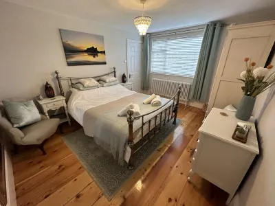 Laburnum Cottage