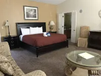 Candlewyck Cove Resort