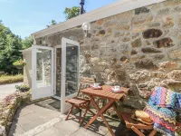 Pond Cottage Hotels in Saint Gluvias