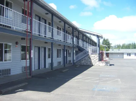 Pacific Inn Motel