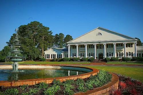 Brunswick Plantation Condo 1503m Next to Pool and Hickory Shaft Bistro! by Redawning - 3-Star
