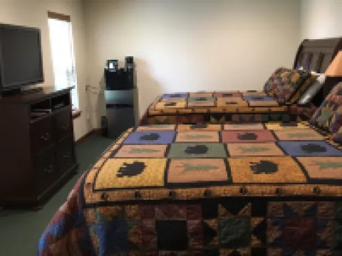 Glenwood Country Club Hotels in Pike County