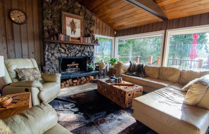 The Fraser River's Edge B&B Lodge