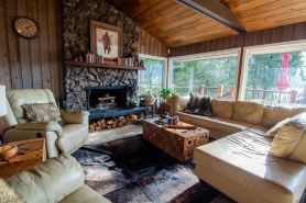 The Fraser River's Edge B&B Lodge