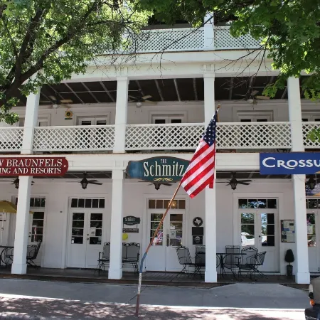Schmitz Bed & Breakfast