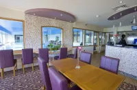 London Beach Country Hotel & Golf Club Hôtels à : Ashford District