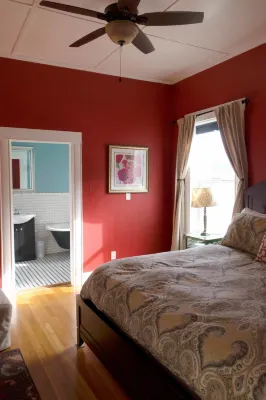 Sauerdough Lodging - Apartments