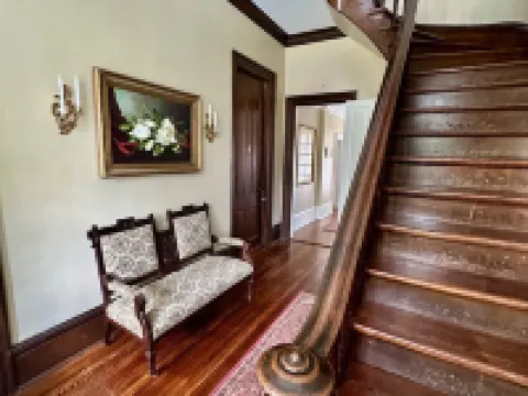 The Wynne House Inn Hotels in Holly Springs