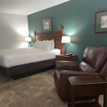 Boothill Inn and Suites