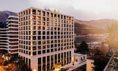 Merit Starlit Hotel & Residences