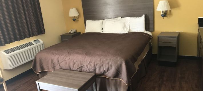Village Inn Cotulla Hotels in Cotulla