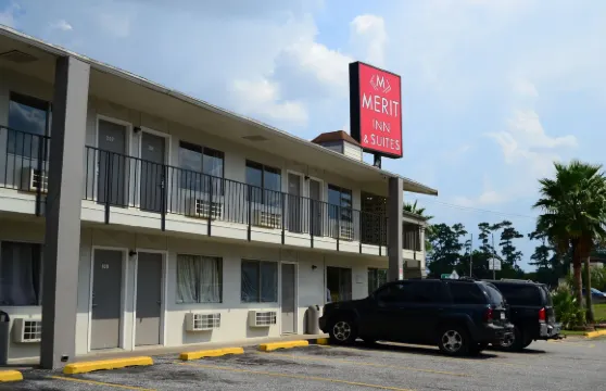 梅里特套房酒店