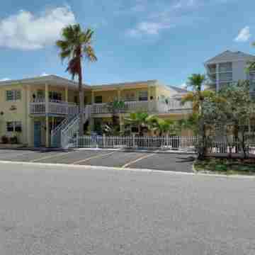 Silver Sands Motel Hotel Exterior