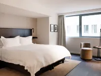 Pillows City Hotel Brussels Centre Hotels near Coudenberg