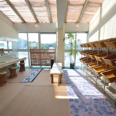 Suzunami Hotels near Tōshijima