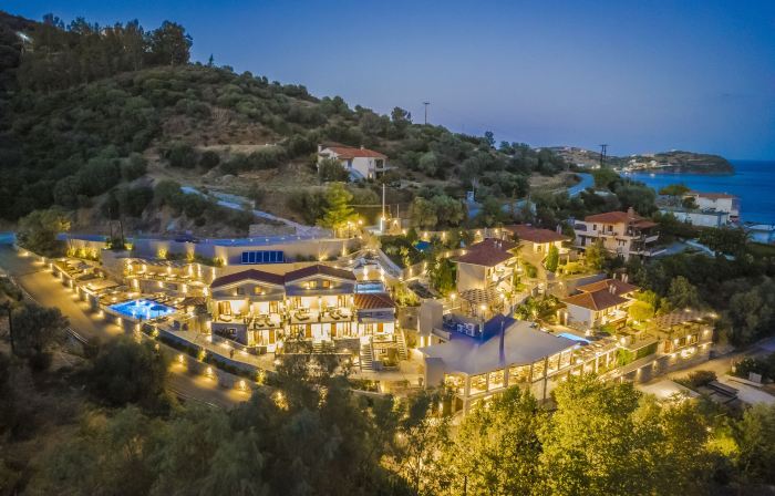 Paramithenio Village Beach Resort & Spa
