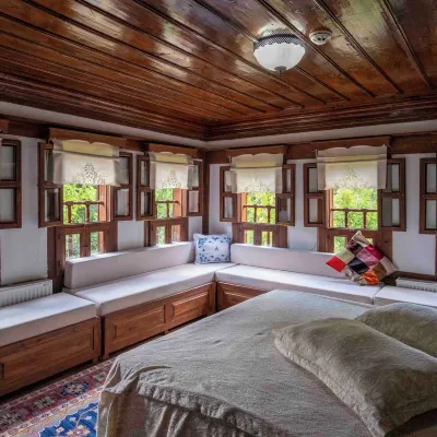 Çamlıca Konak Çarsı Hotels near Cinci Han