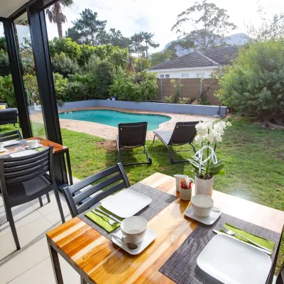 Casa ILanga Guesthouse Hotels near Helderberg Centre