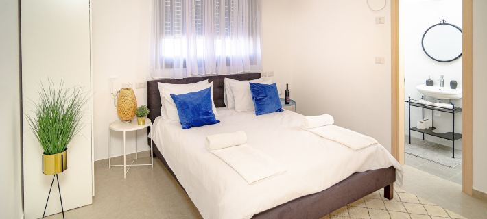 DOV Garden Apartment with Private Pool Hotels in Kinnerot