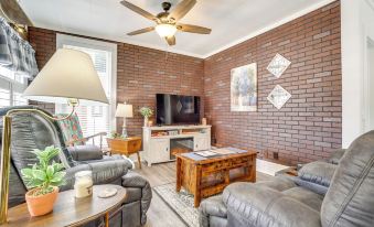Quaint Mt Vernon Cottage Near Historic Dtwn!