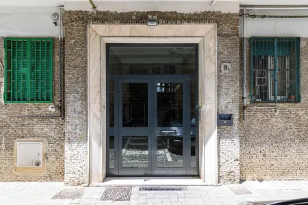 Dimora Vomero Отели рядом с достопримечательностью «Парк Вирджилиано»