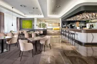 Clarion Congress Hotel České Budějovice فنادق في سيسك بوديجوفيس