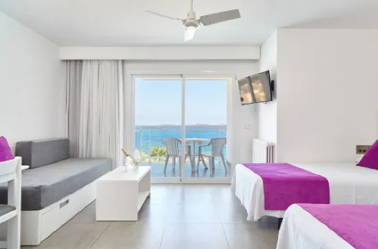 Aparthotel Nereida