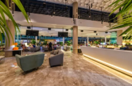 Seasons Hotel (Adults Only)