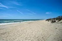 Carolina Beach Condo with Deck Steps to Shore! - Spa