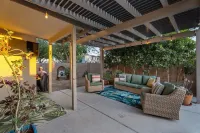 Cuban inspired Mid Term Rental in the heart of Gilbert