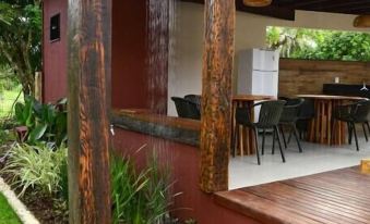 Cond. Fechado, na Ponta do Mutá