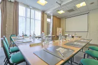 Campanile Paris Ouest - Nanterre - la DÉFENSE Hotels in Nanterre